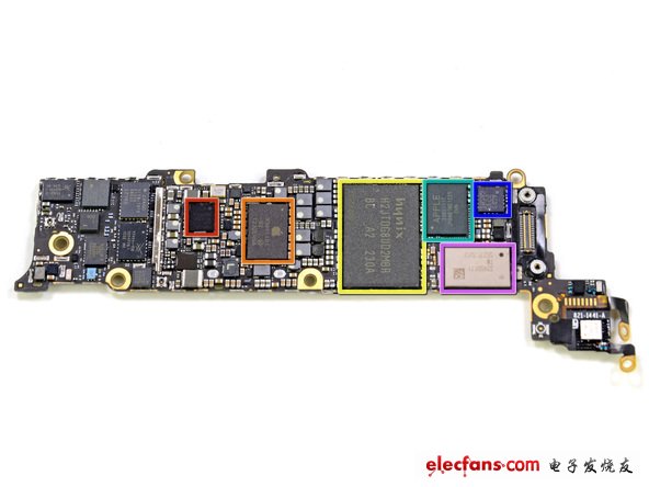 逻辑板的其他一些芯片：PMC PM8018；Hynix H2JTDG2MBR；Apple 338S1117；意法半导体L3G4200D